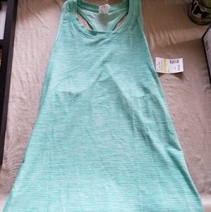 NWT Everlast Medium workout tank